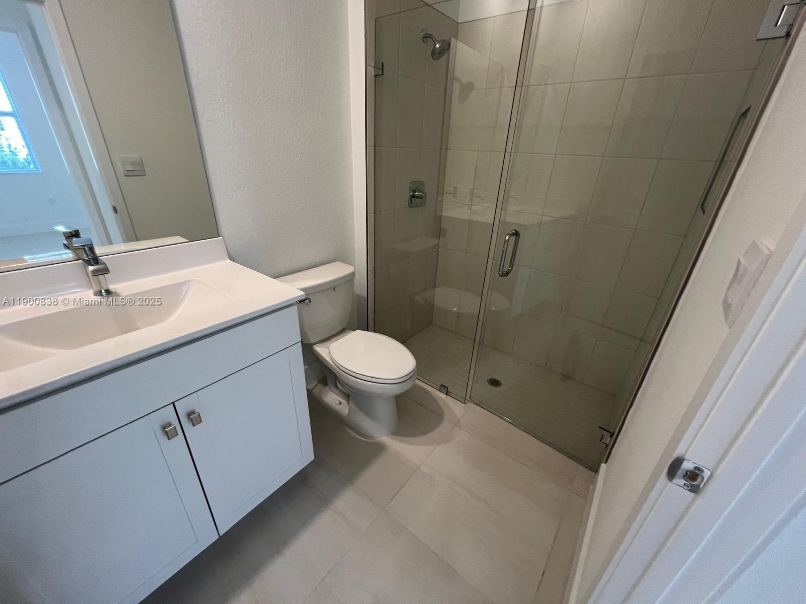 MERRICK SQUARE - Residential Lease