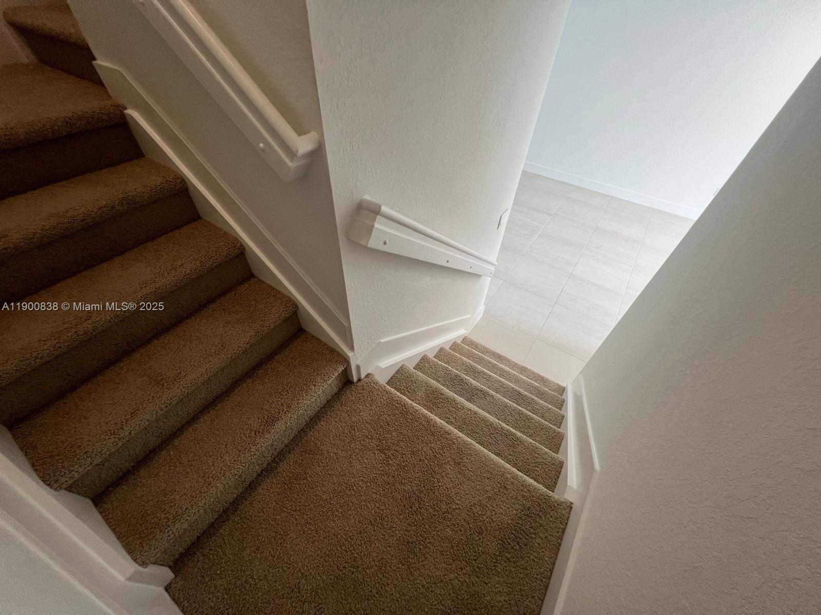 MERRICK SQUARE - Residential Lease