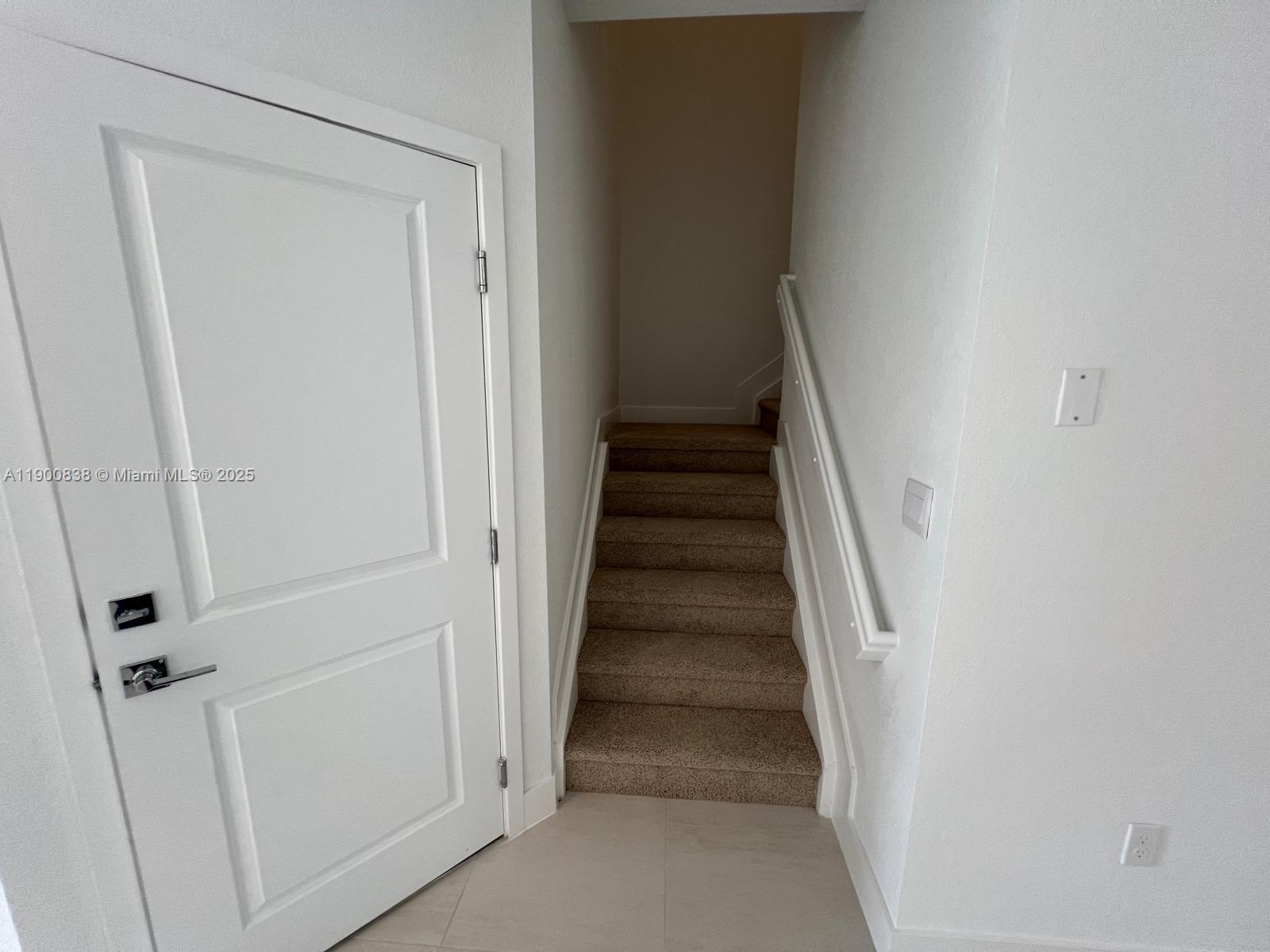 MERRICK SQUARE - Residential Lease