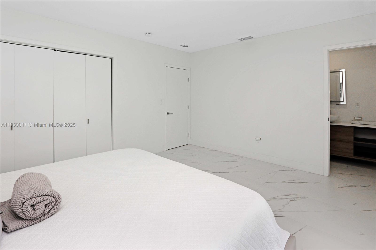 CORONADO HARBOR - Residential Lease