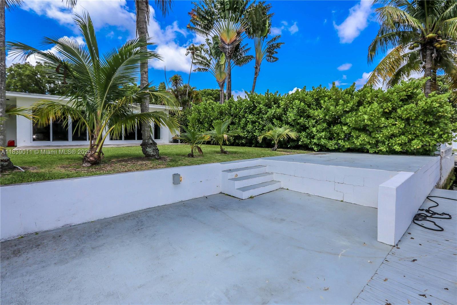 CORONADO HARBOR - Residential Lease