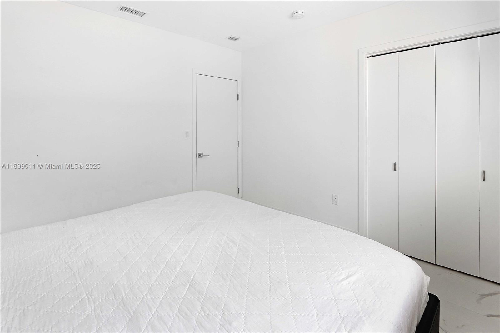 CORONADO HARBOR - Residential Lease