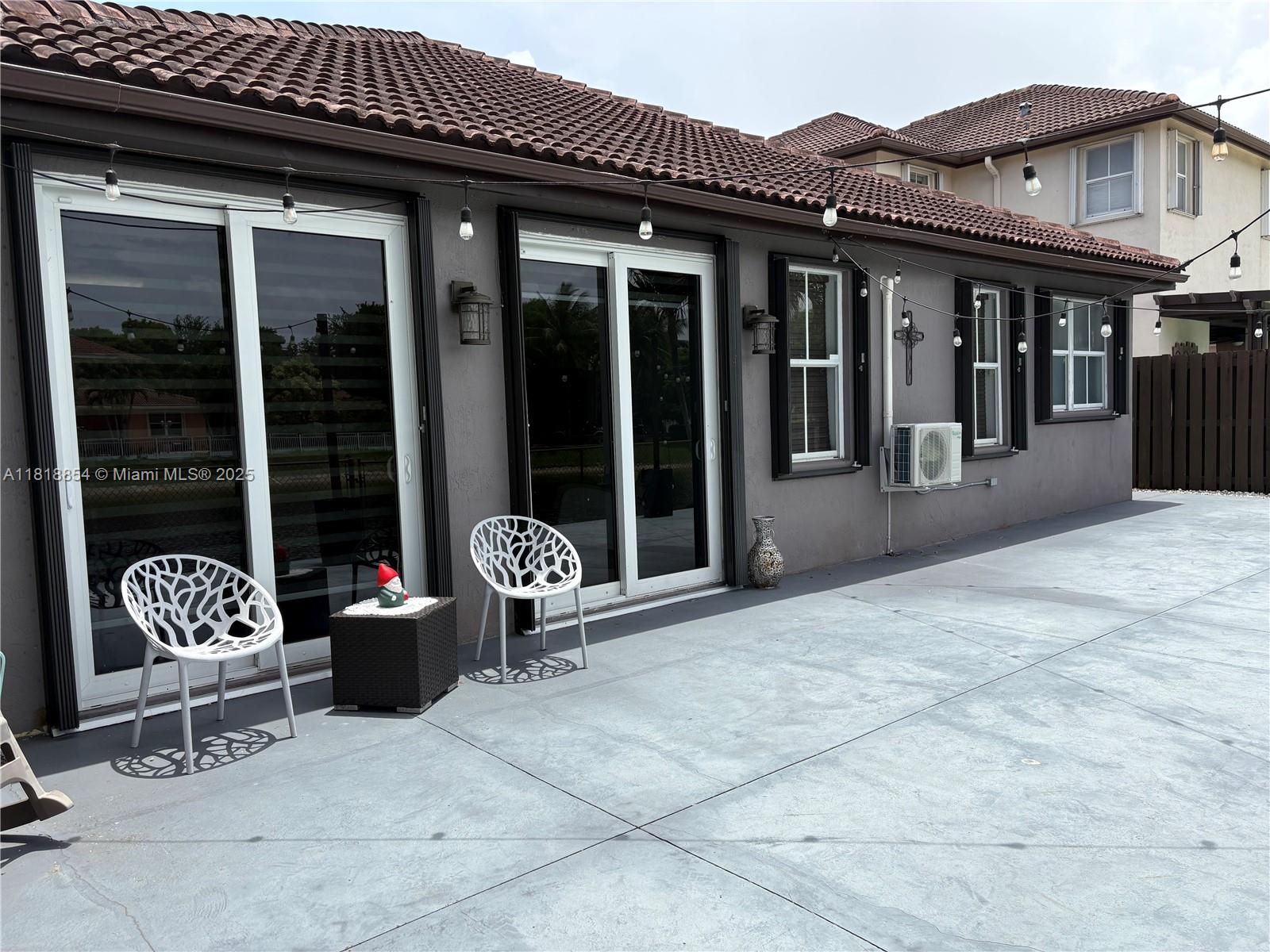 KENDALLAND - Residential