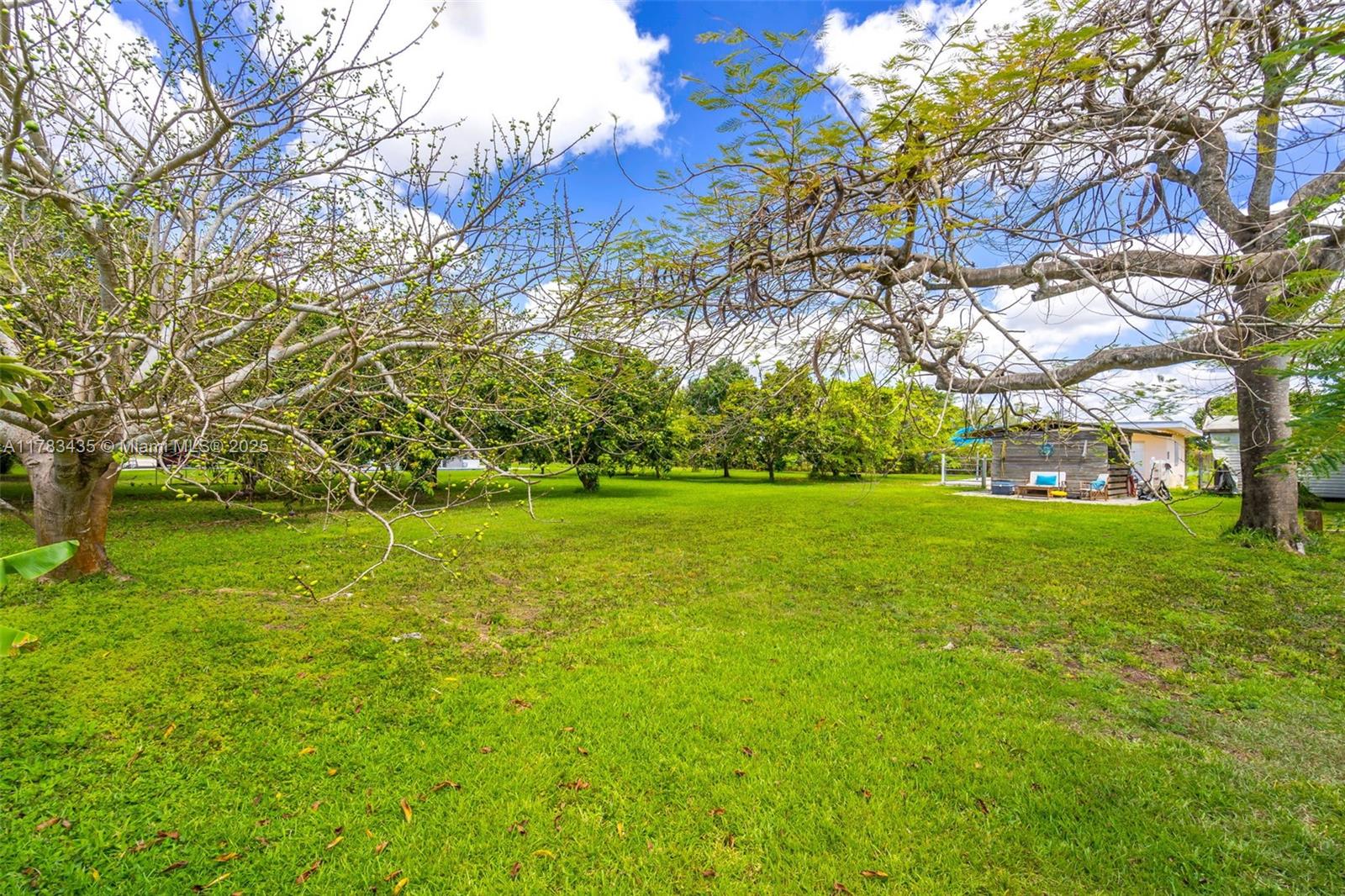 1.08 ACRE farmhouse - Residential