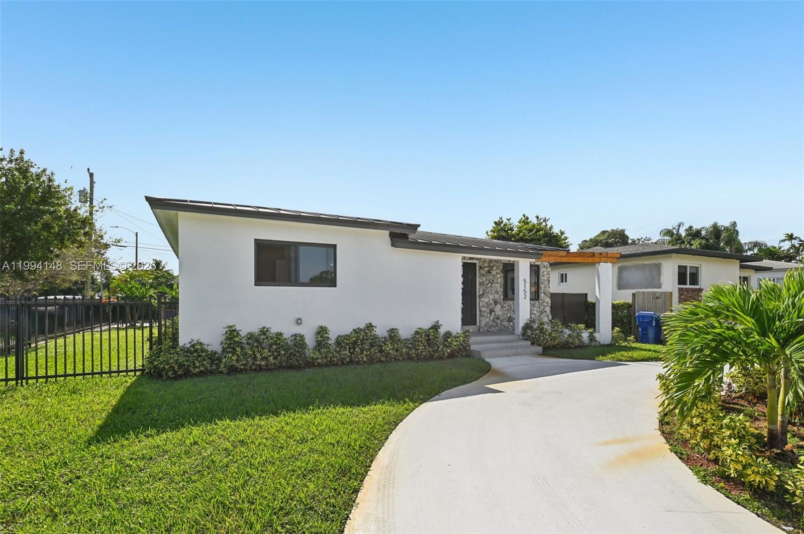 TRAIL GRANADA ADDN - Residential