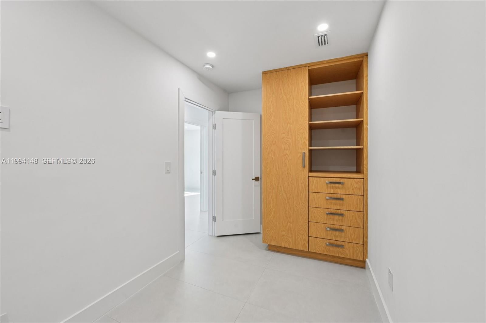 TRAIL GRANADA ADDN - Residential