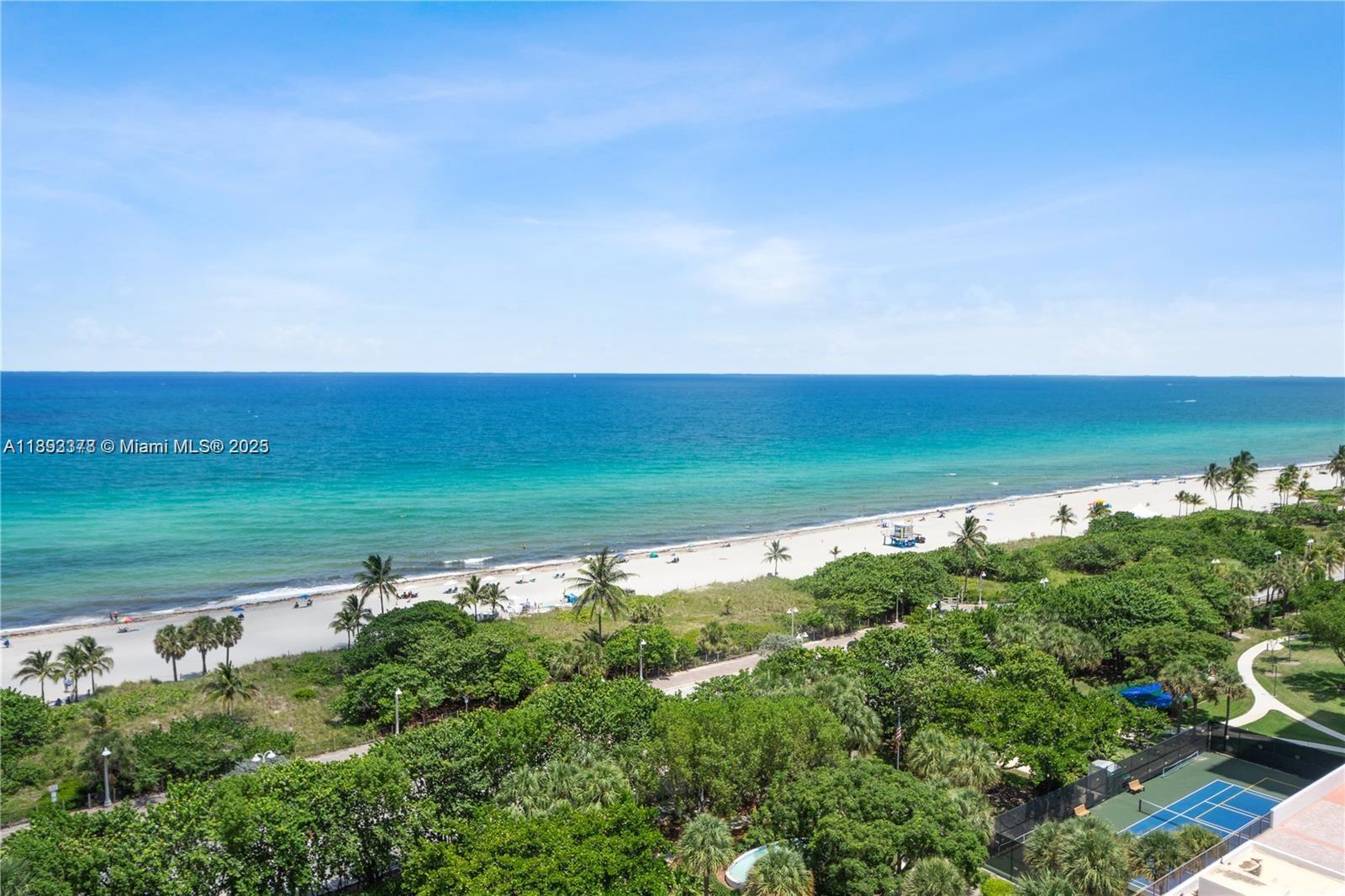 SUMMIT CONDO - Residential