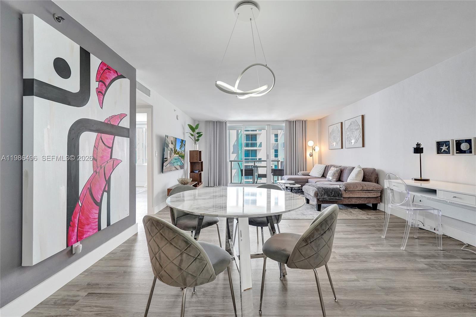 9195 Collins Ave 1109