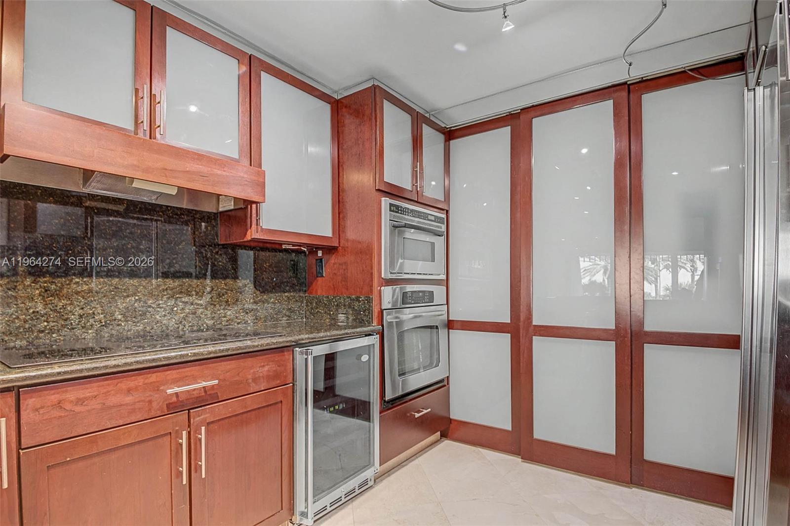 GROVE ISLE CONDO - Residential