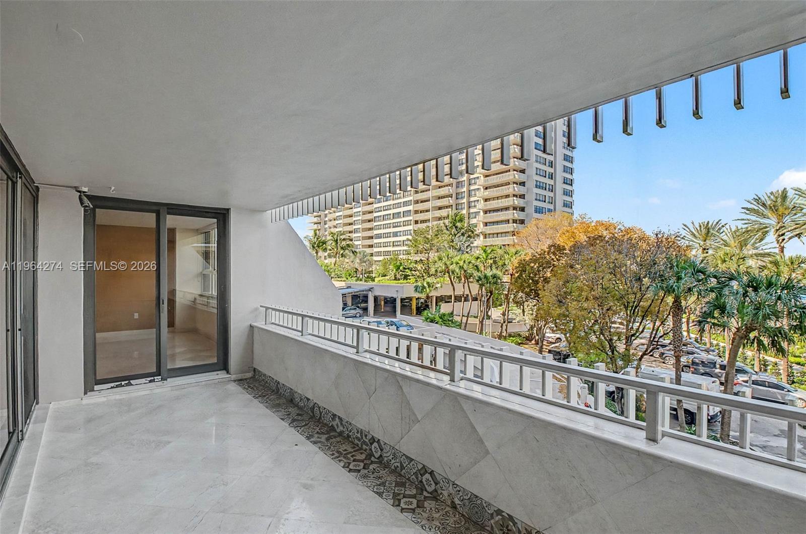 GROVE ISLE CONDO - Residential