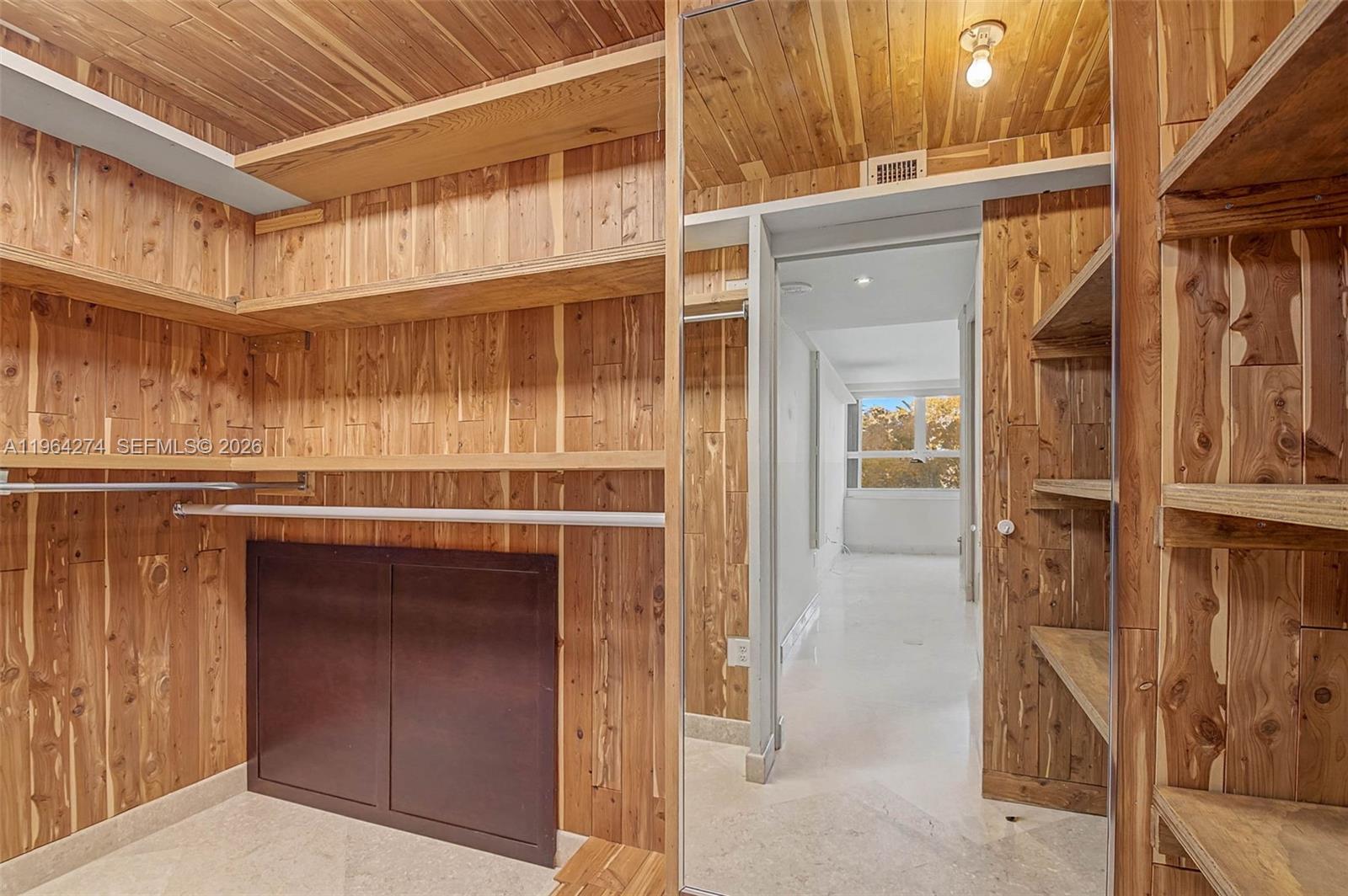 GROVE ISLE CONDO - Residential