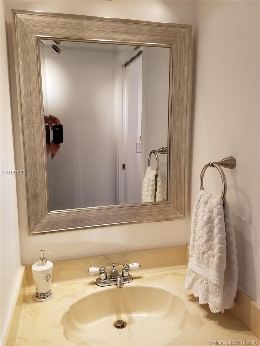 Olympus Condo Ph B - Residential Lease