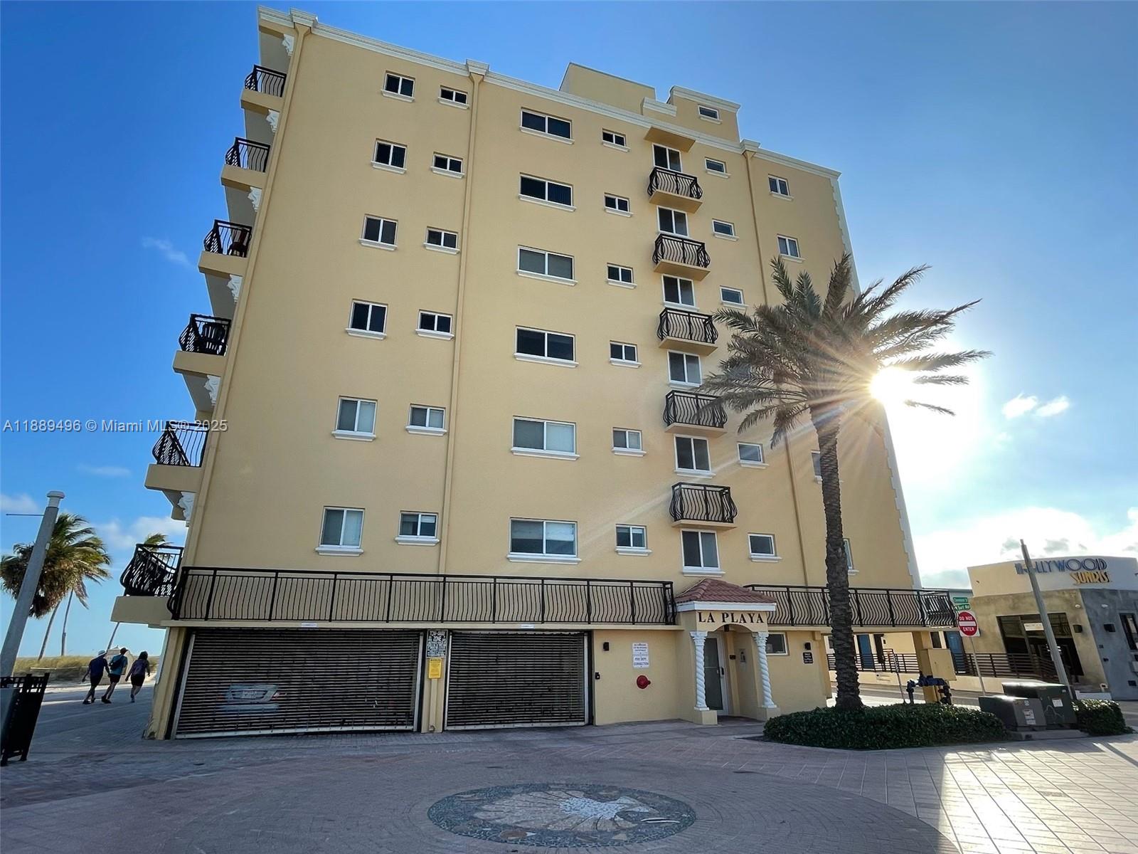 LA PLAYA CONDOMINIUMS - Residential Lease