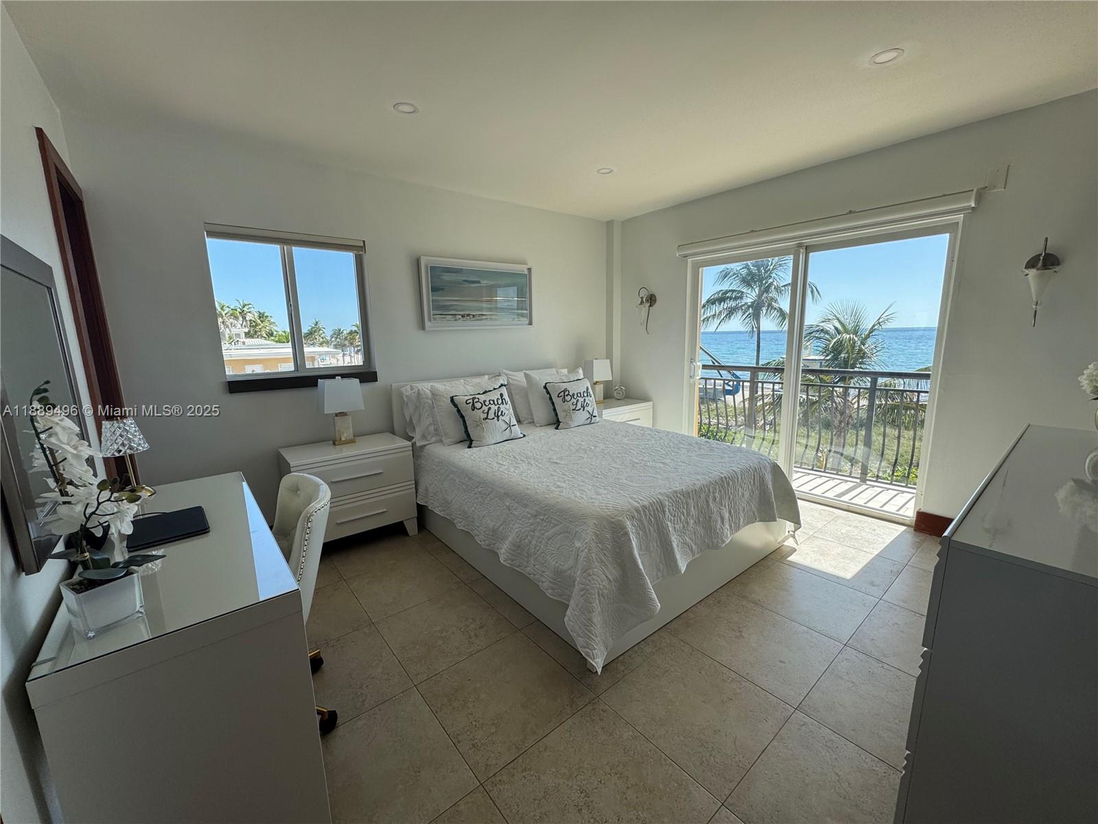 LA PLAYA CONDOMINIUMS - Residential Lease