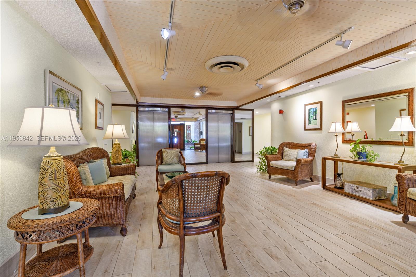 BONEFISH TOWERS (74 UNITS - Residential