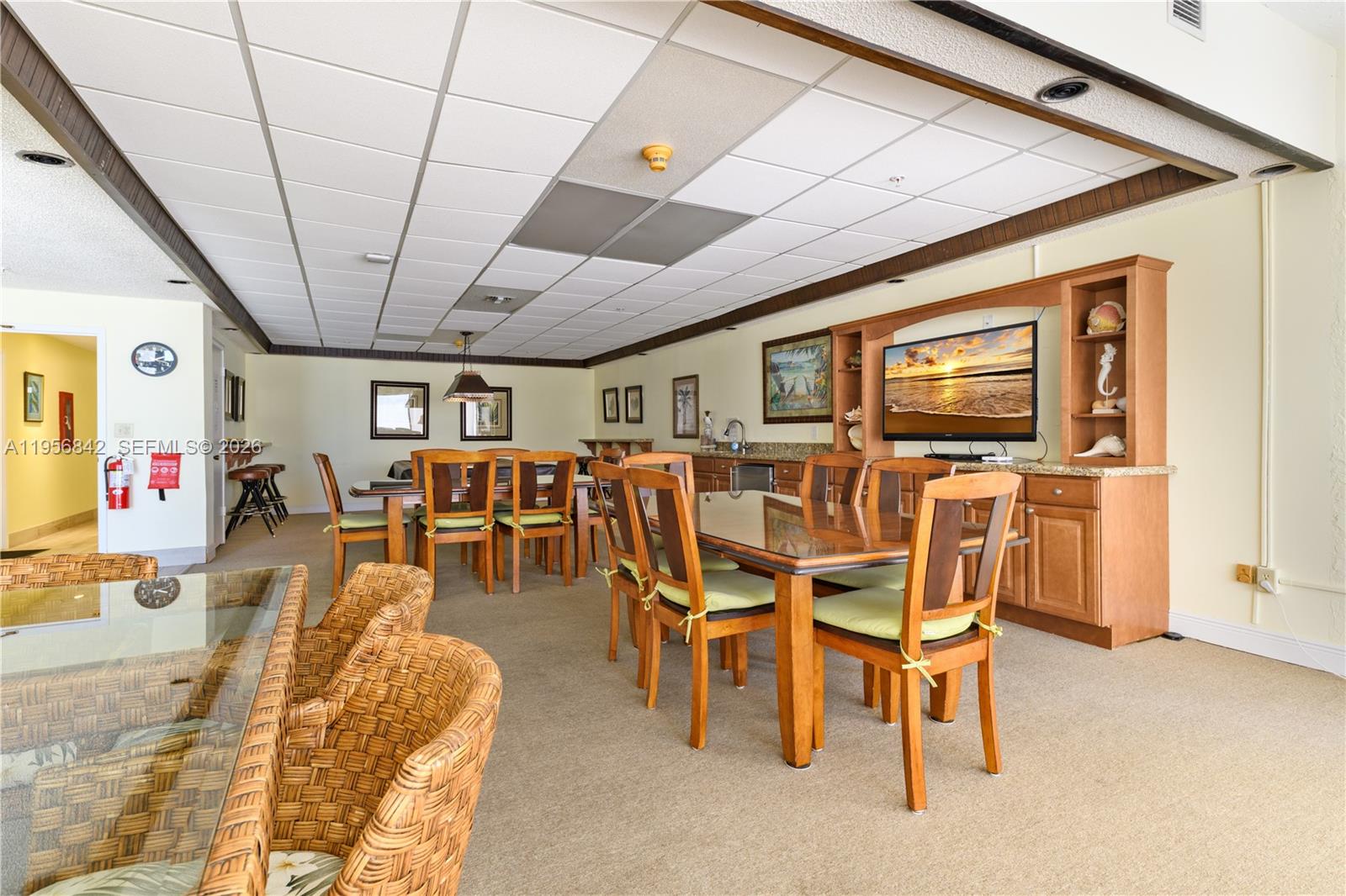 BONEFISH TOWERS (74 UNITS - Residential