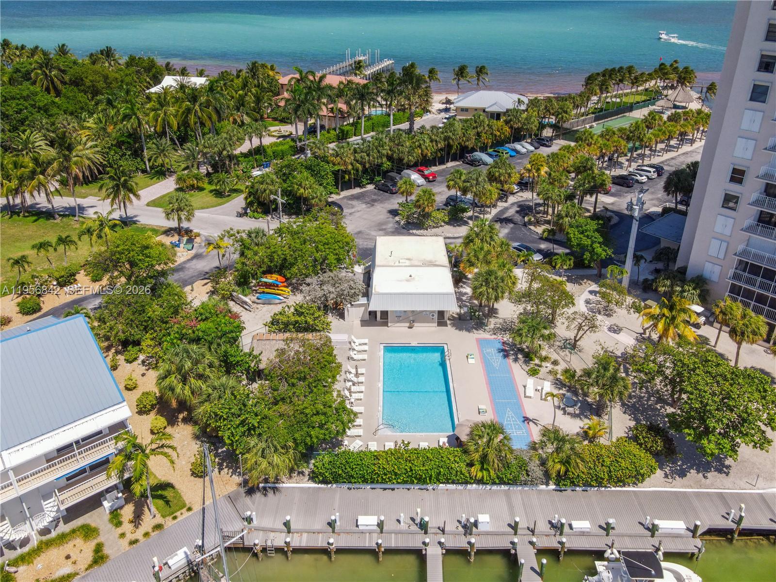 BONEFISH TOWERS (74 UNITS - Residential