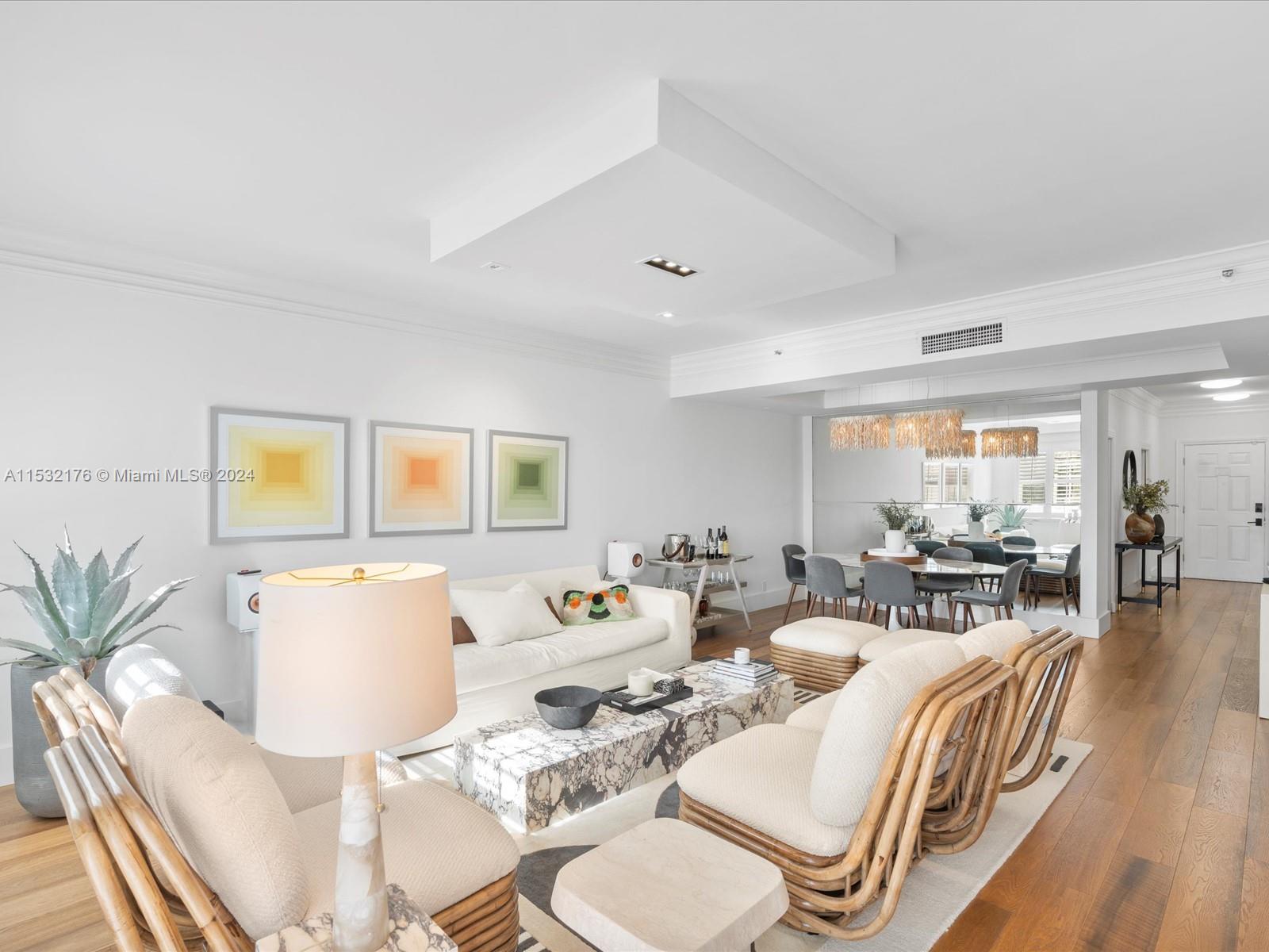 SEASIDE CONDO - Residential