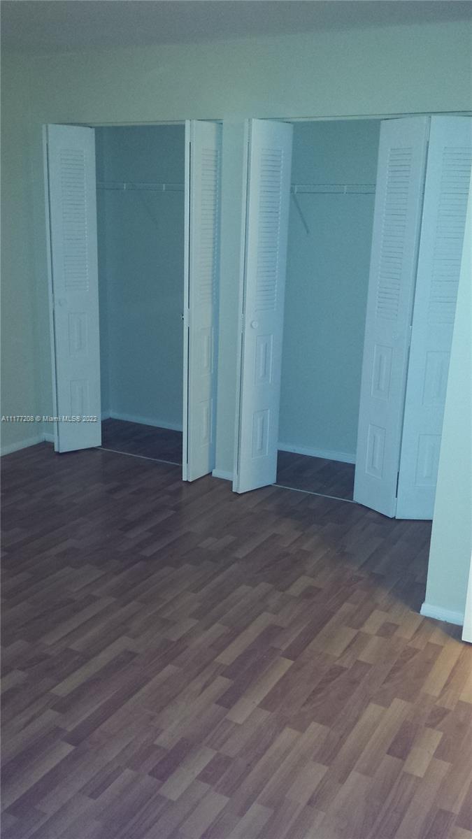 SAILBOAT POINTE CONDO - Residential