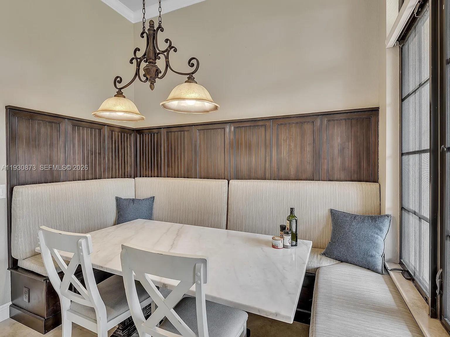 PARKLAND GOLF AND COUNTRY - Residential