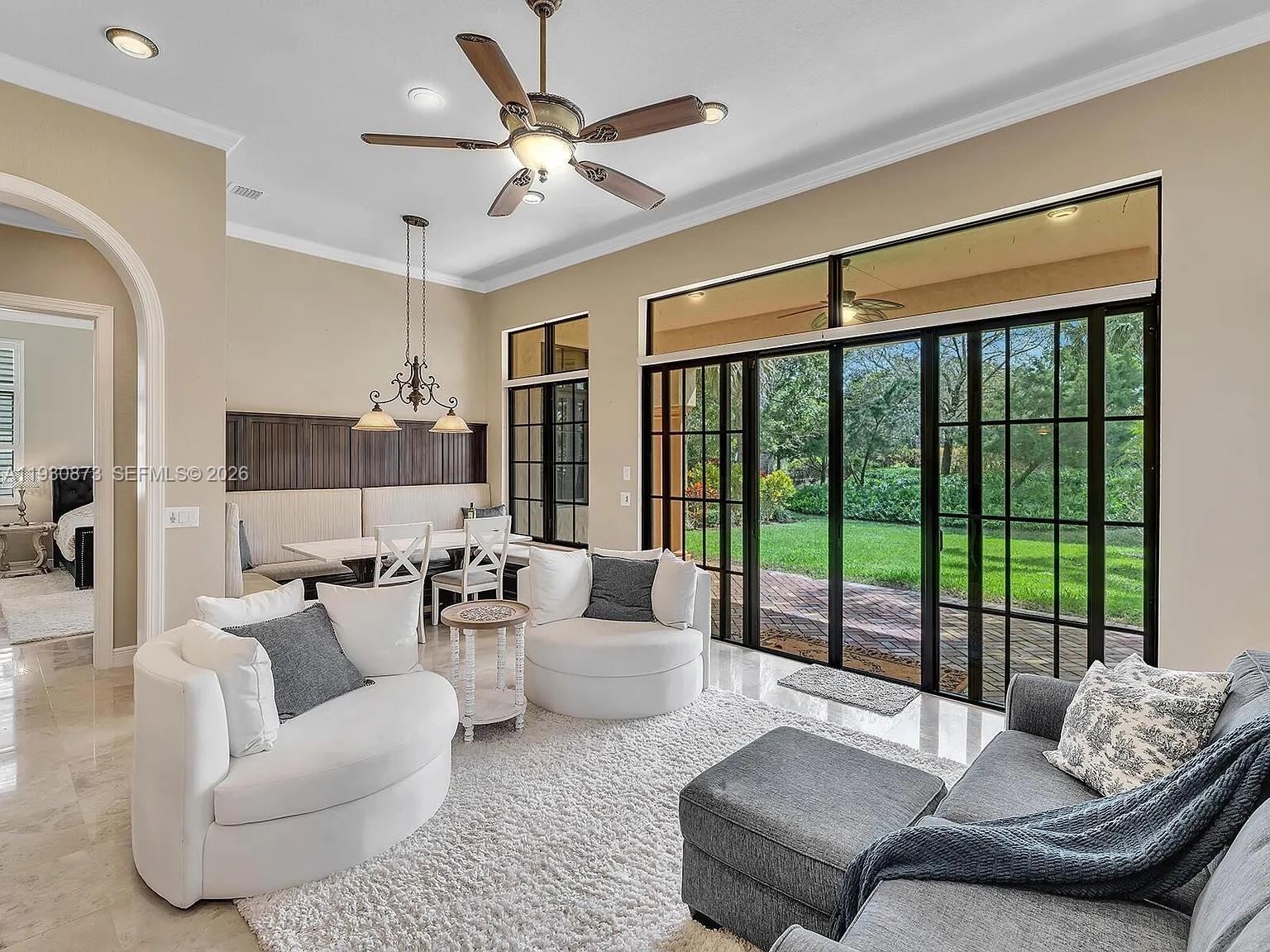 PARKLAND GOLF AND COUNTRY - Residential