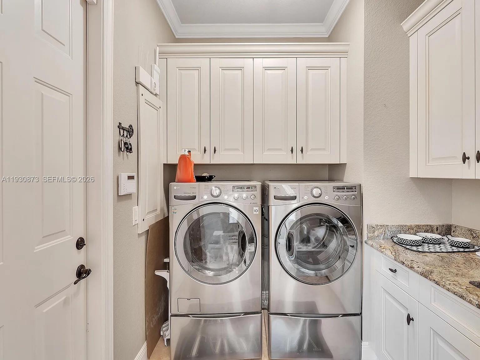 PARKLAND GOLF AND COUNTRY - Residential