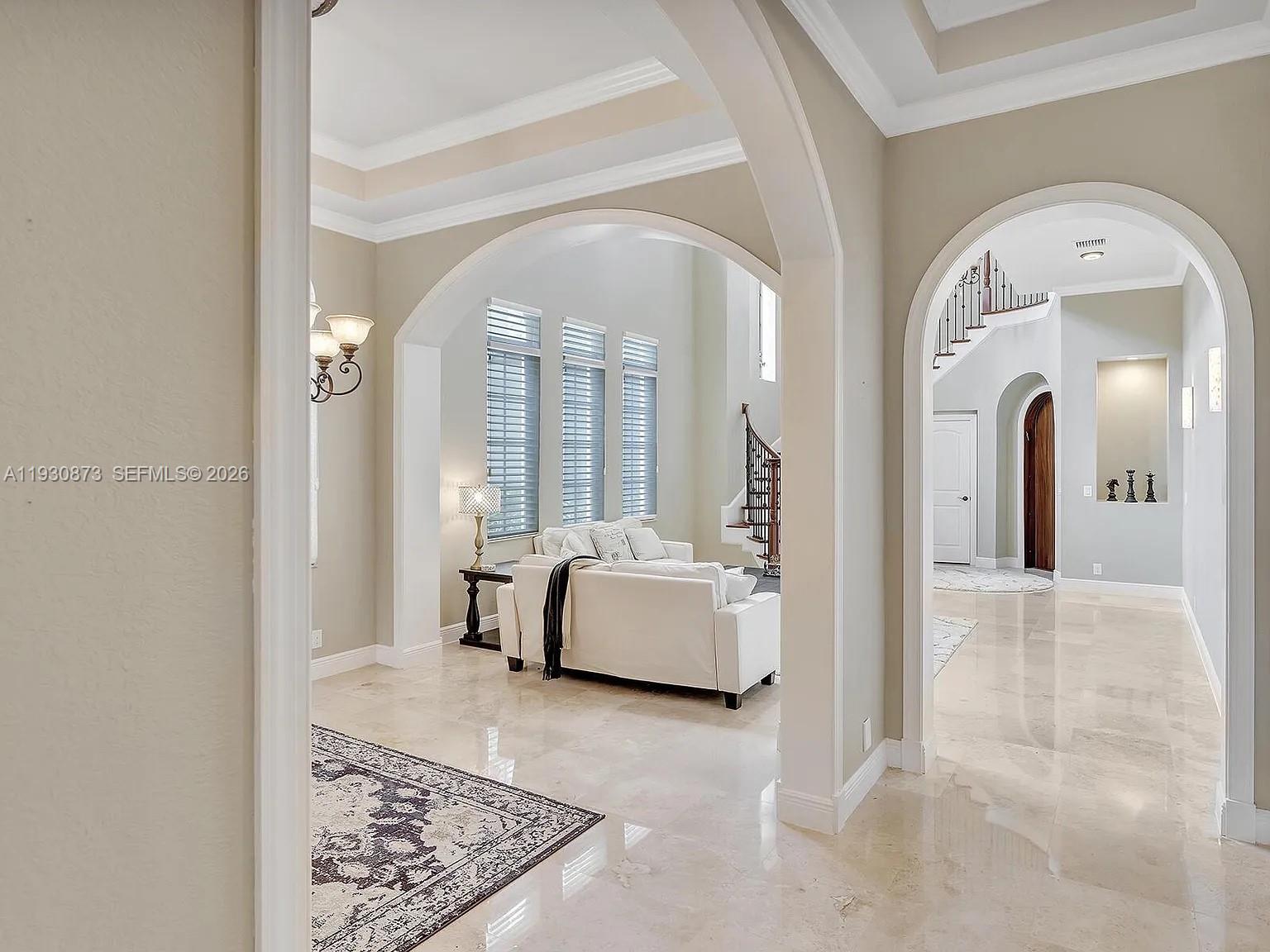 PARKLAND GOLF AND COUNTRY - Residential