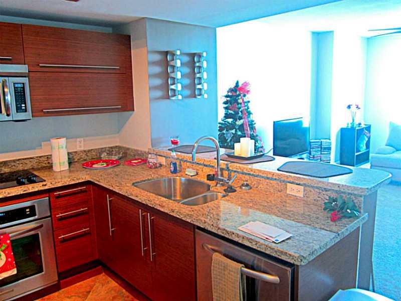 Unique Twin 28 floors Towers TAO across the sawgrass mall walking distance, Luxury Beach Style Highrise Condominium 2 Beds & 2 Baths, Built in 2008, modern Kitchen with granite Countertops and Stainless Steel Appliances, amazing views to Lake and everglad es. Resort amenities and 2 parking assigned spaces.