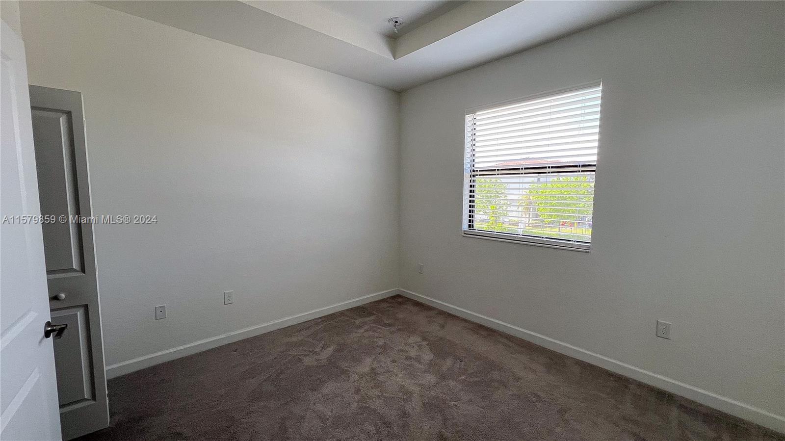 VIA VENTURA NEIGHBORHOOD - Residential Lease
