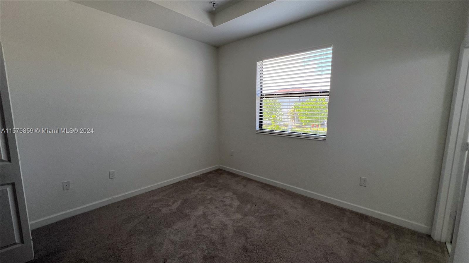 VIA VENTURA NEIGHBORHOOD - Residential Lease