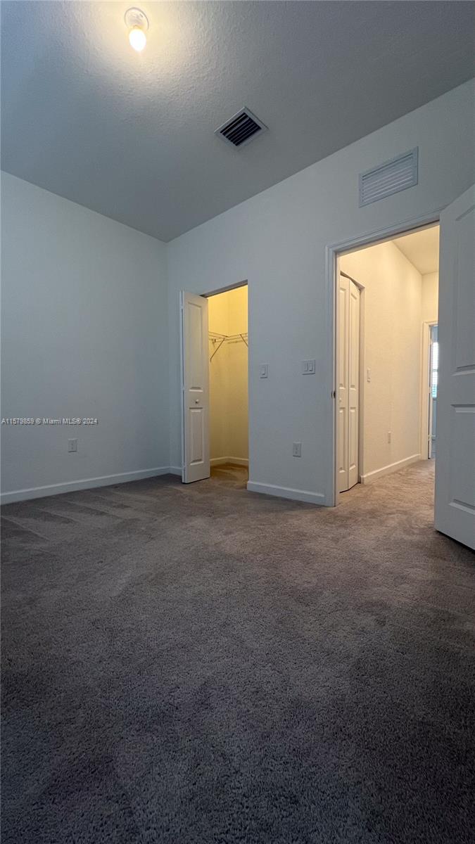 VIA VENTURA NEIGHBORHOOD - Residential Lease