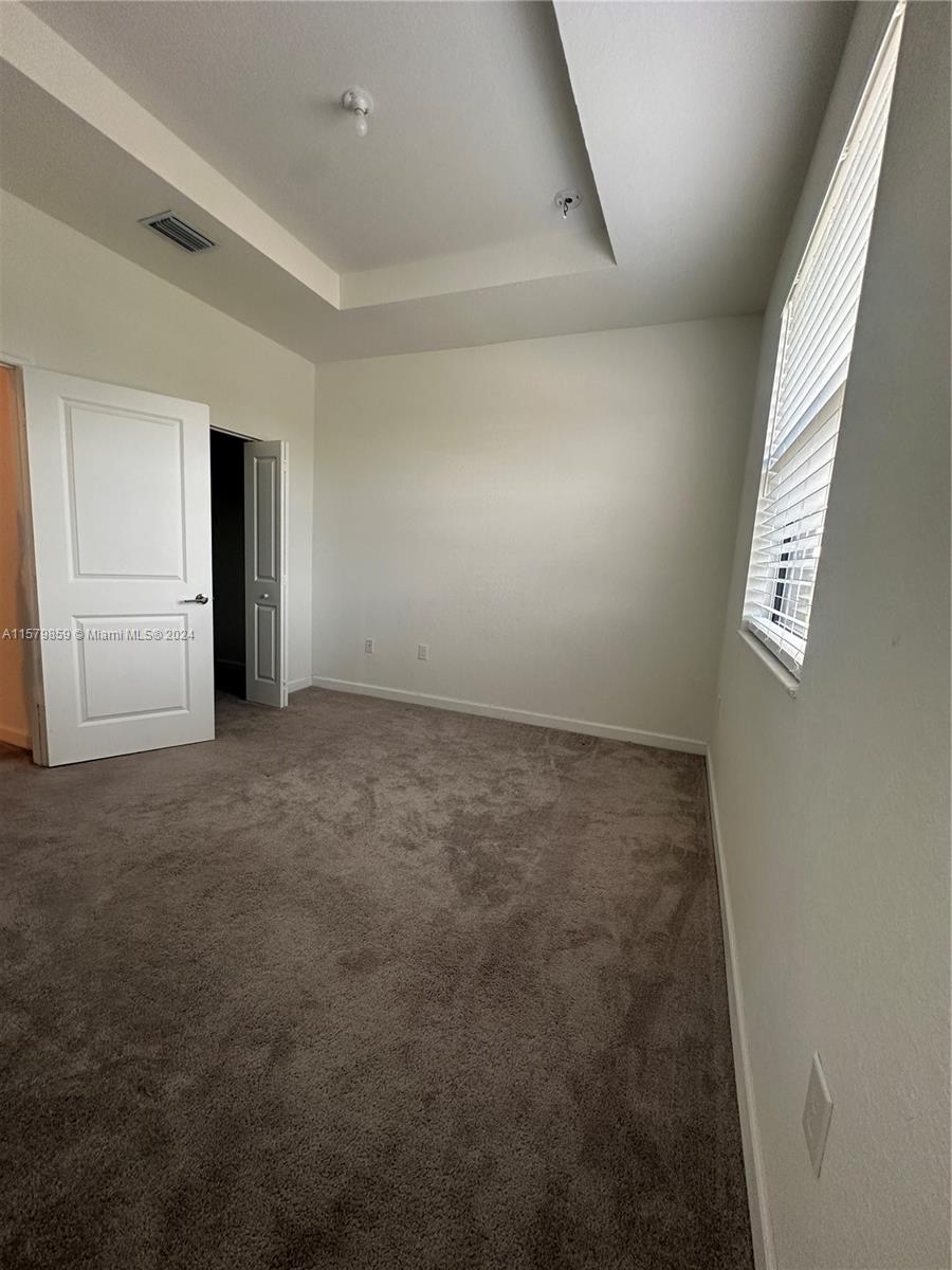 VIA VENTURA NEIGHBORHOOD - Residential Lease
