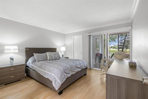 Tiny photo for 1038 Lyndhurst J #1038, Deerfield Beach, FL 33442 (MLS # A12005541)