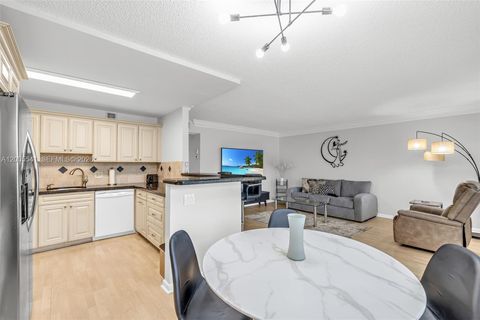 Tiny photo for 1038 Lyndhurst J #1038, Deerfield Beach, FL 33442 (MLS # A12005541)