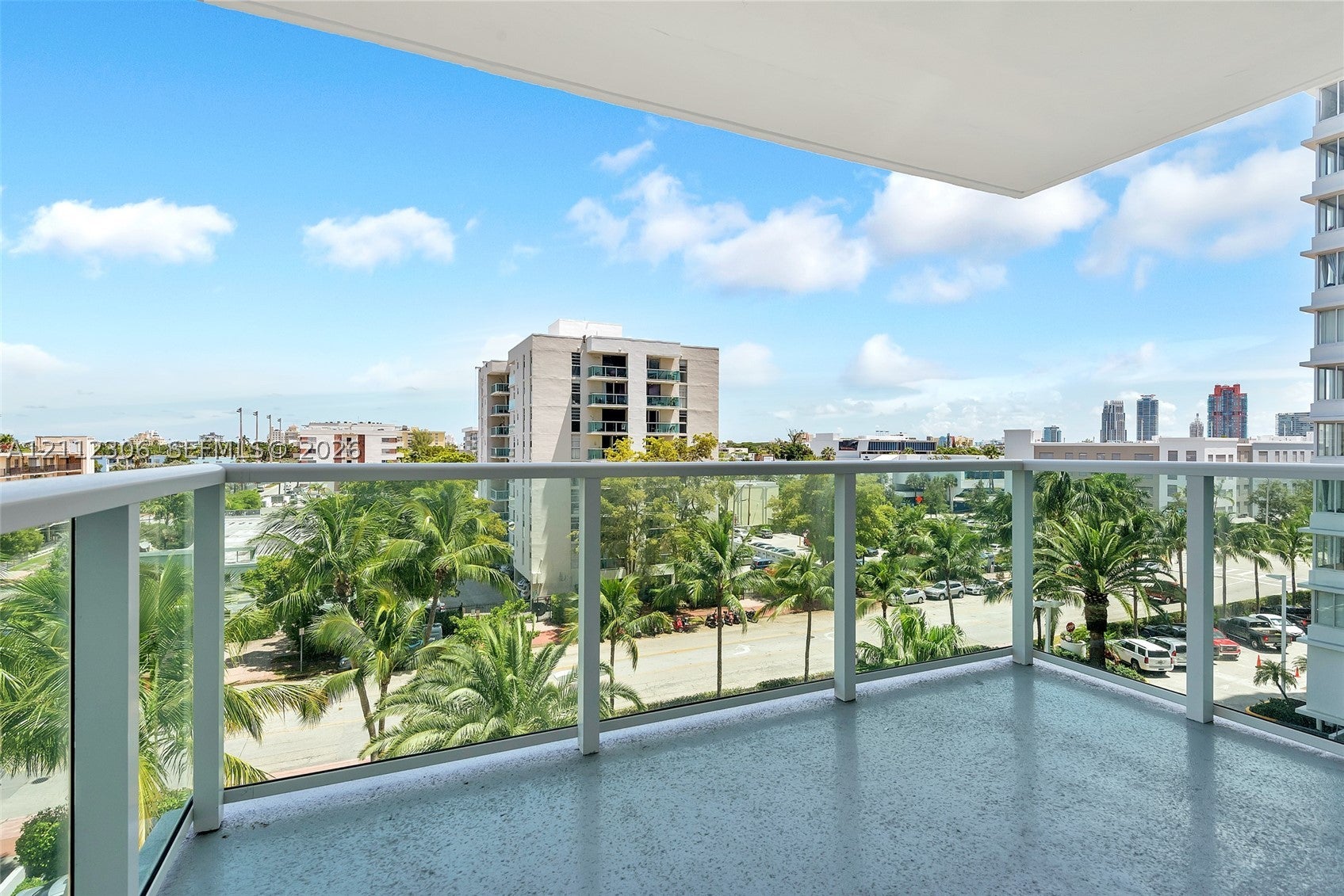 1000 West Ave