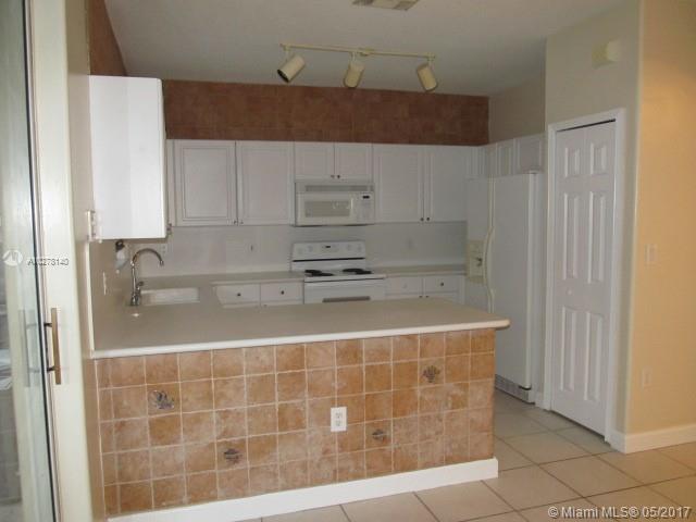 COSTA DORADA - Residential Lease