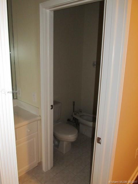 COSTA DORADA - Residential Lease