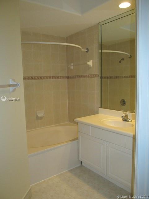 COSTA DORADA - Residential Lease