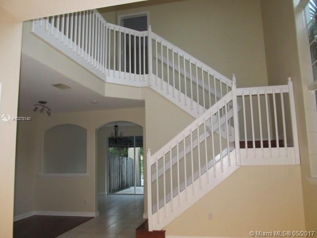 COSTA DORADA - Residential Lease