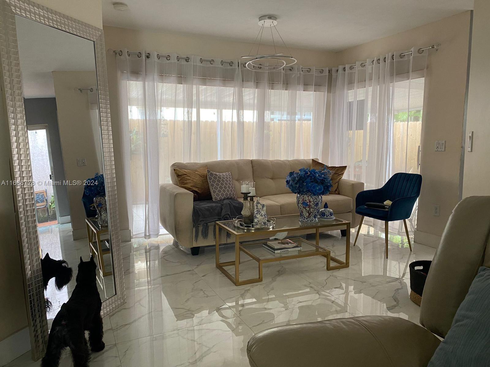 LAKES BY THE BAY SEC 8 - Residential Lease