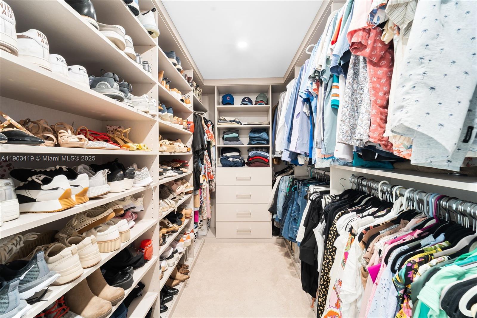 SEA MONARCH CONDO - Residential