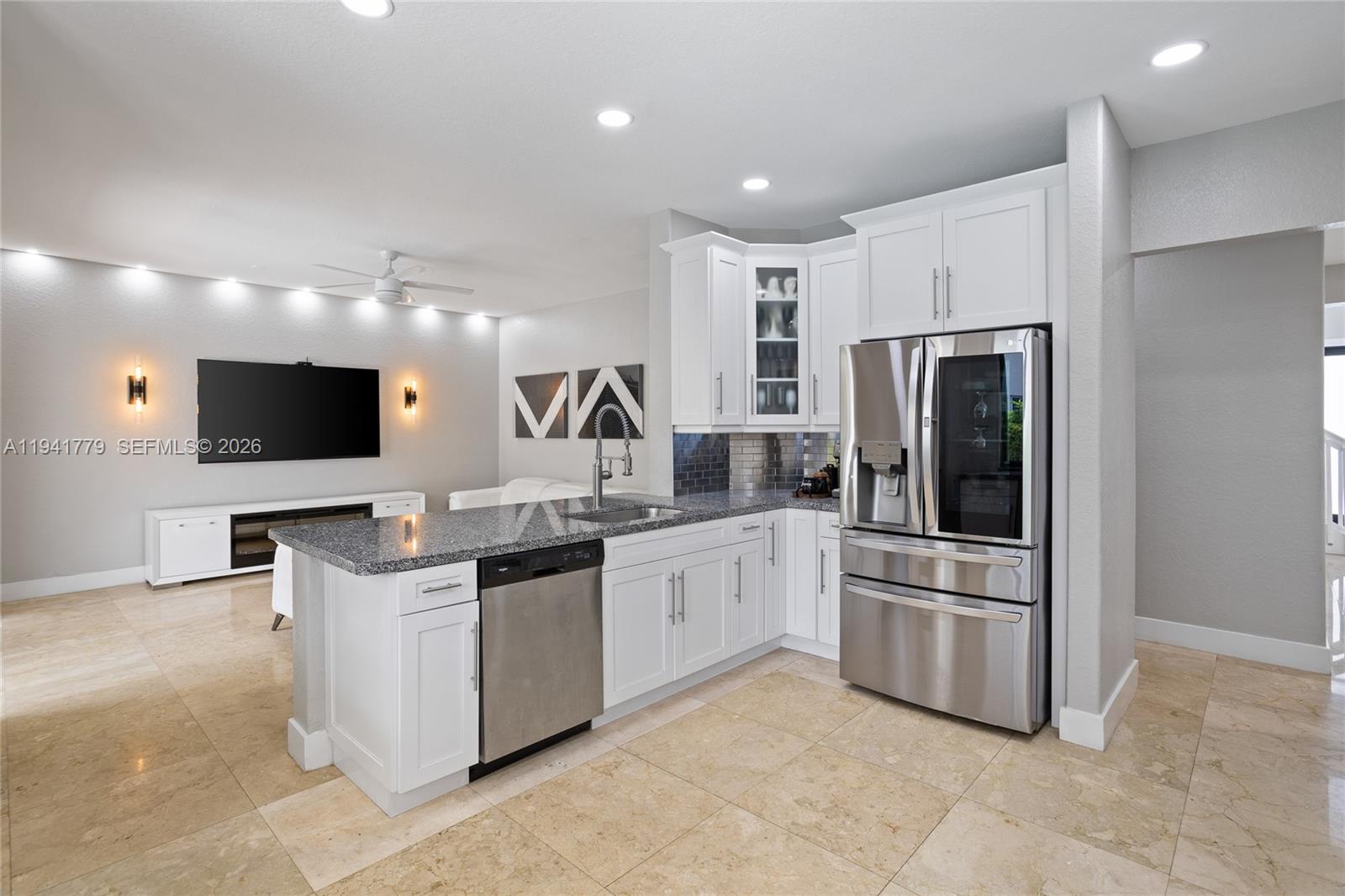 MILLER COVE FIRST ADDITIO - Residential