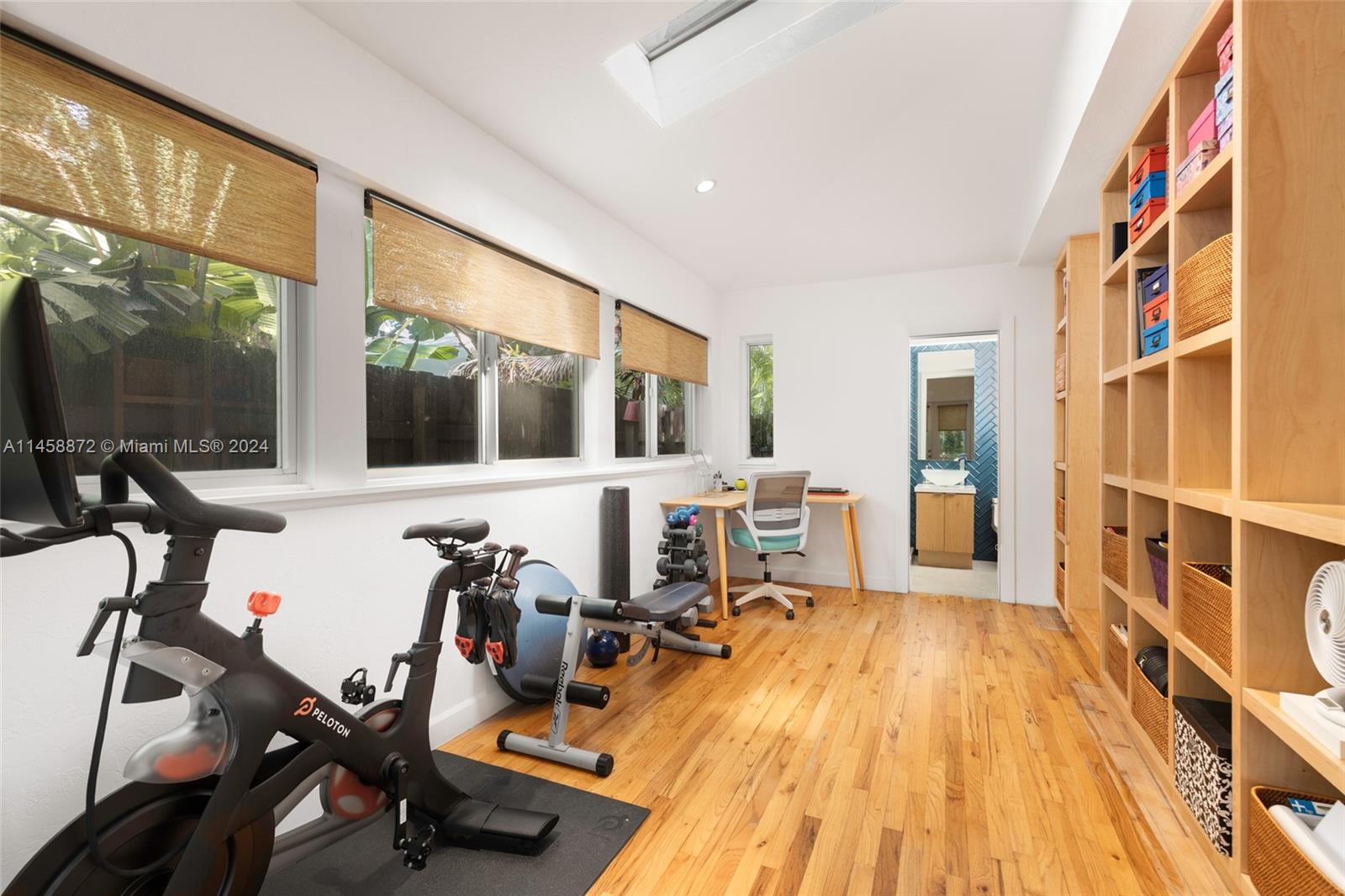 SUNSHINE VISTAS - Residential