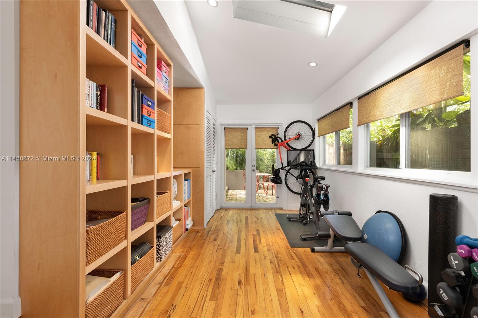 SUNSHINE VISTAS - Residential