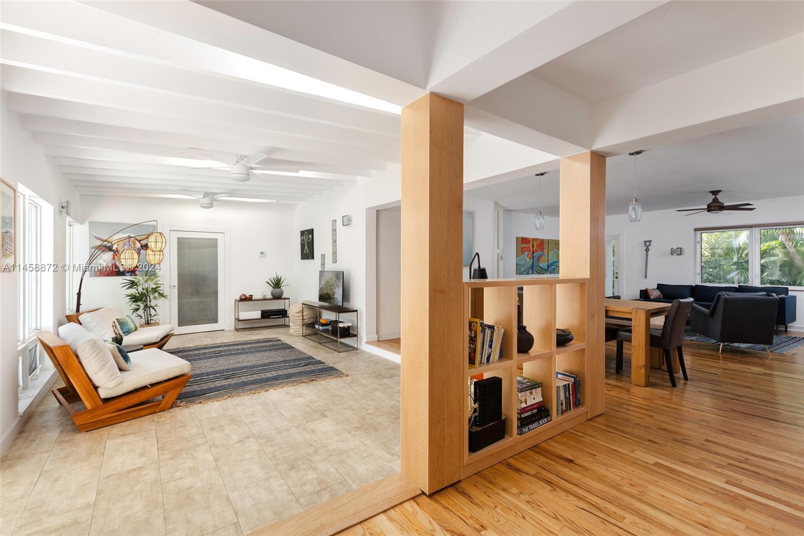 SUNSHINE VISTAS - Residential