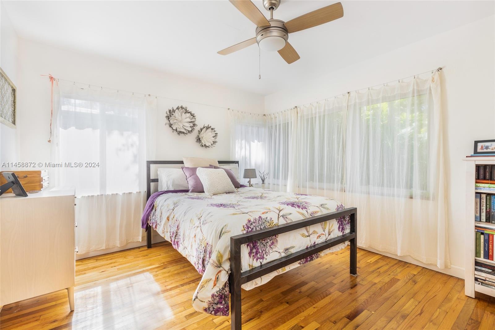 SUNSHINE VISTAS - Residential