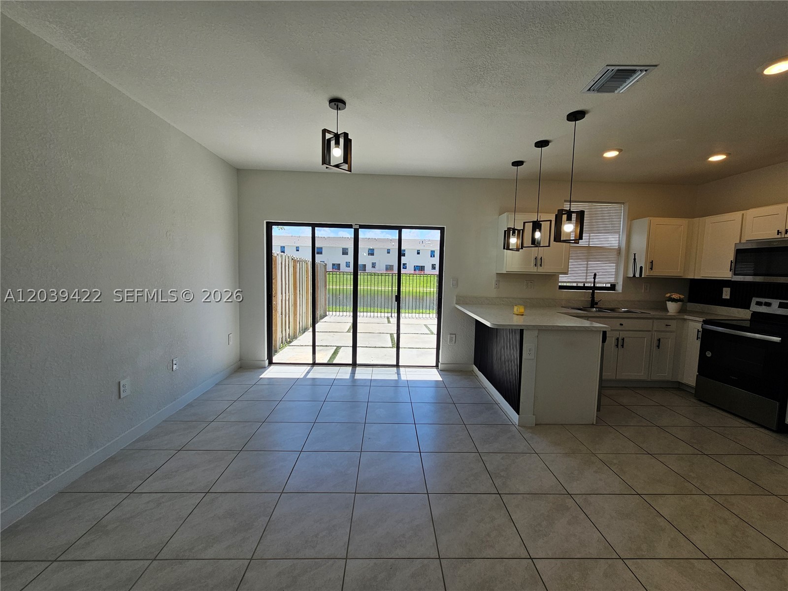 1473 NE 5th Ave 1473