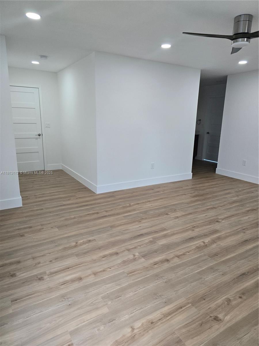 PORT LABELLE UNIT 5 - Residential