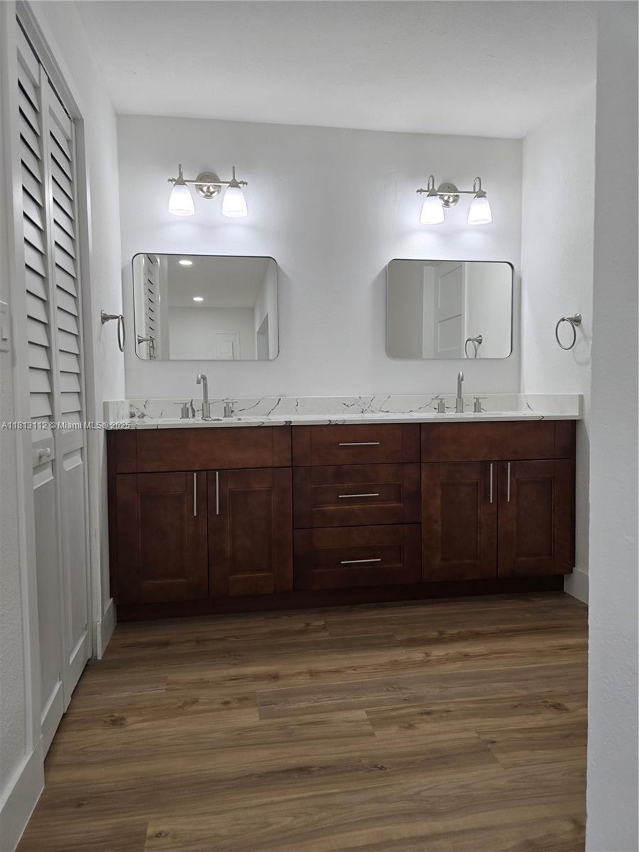PORT LABELLE UNIT 5 - Residential