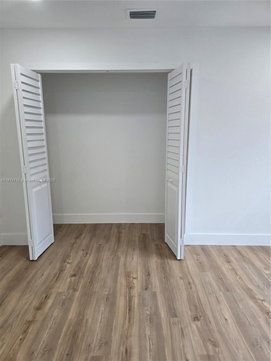 PORT LABELLE UNIT 5 - Residential